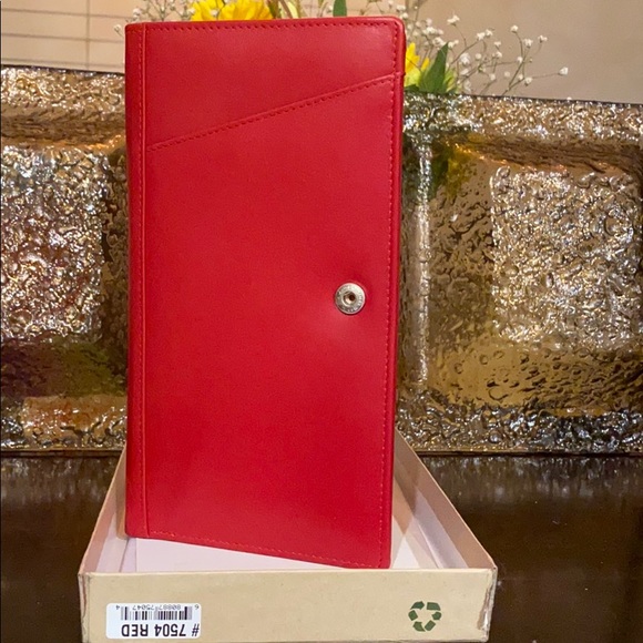 Traveler wallet - Picture 2 of 4